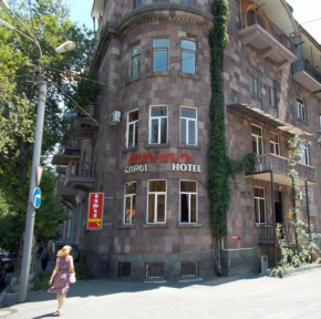Отель Manand Hotel  Ереван